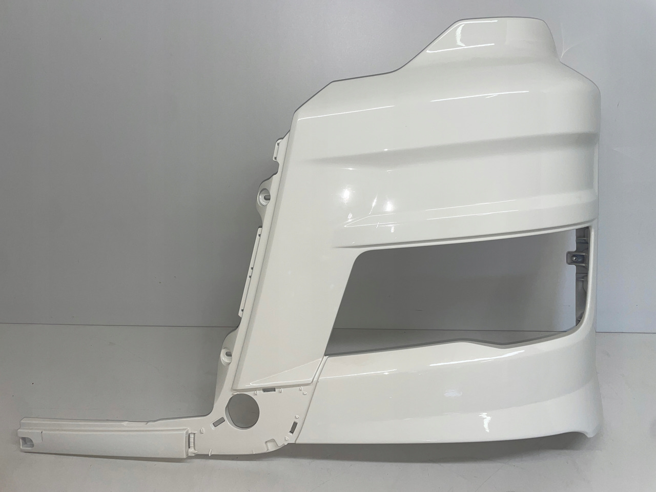 LEWA OSŁONA NA HALOGEN ZDERZAK MAN TG3 TGX 3 81416142277 - Nárazník pro Nákladní auto: obrázek 1 LEWA OSŁONA NA HALOGEN ZDERZAK MAN TG3 TGX 3 81416142277 - Nárazník pro Nákladní auto: obrázek 1