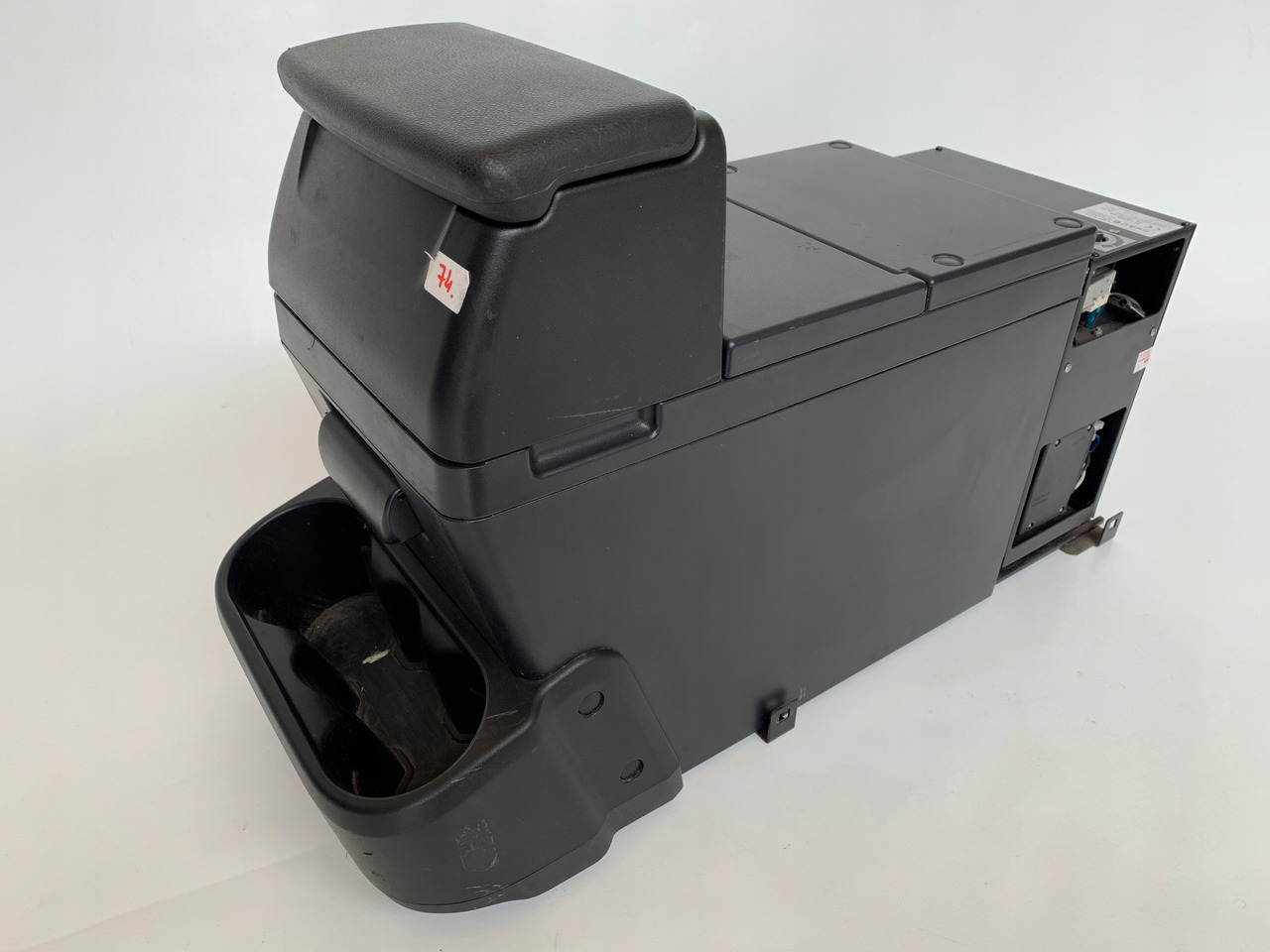 LODÓWKA IVECO STRALIS HI-WAY HIWAY NR 74 - Palubní deska pro Nákladní auto: obrázek 1 LODÓWKA IVECO STRALIS HI-WAY HIWAY NR 74 - Palubní deska pro Nákladní auto: obrázek 1