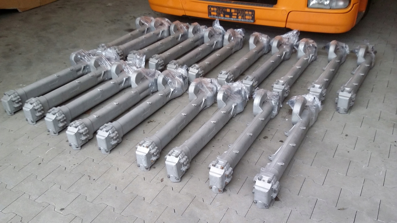 MAN F2000 TGA EGR TGX RECYRKULATOR D20,D26,D28 - Chladič EGR pro Nákladní auto: obrázek 3 MAN F2000 TGA EGR TGX RECYRKULATOR D20,D26,D28 - Chladič EGR pro Nákladní auto: obrázek 3