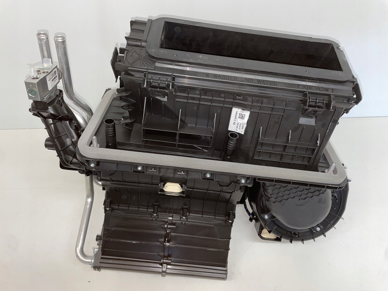 NAGRZEWNICA MAN TG3 TGX 3 TGX-3 81619006459 - Ventilátor topení pro Nákladní auto: obrázek 5 NAGRZEWNICA MAN TG3 TGX 3 TGX-3 81619006459 - Ventilátor topení pro Nákladní auto: obrázek 5