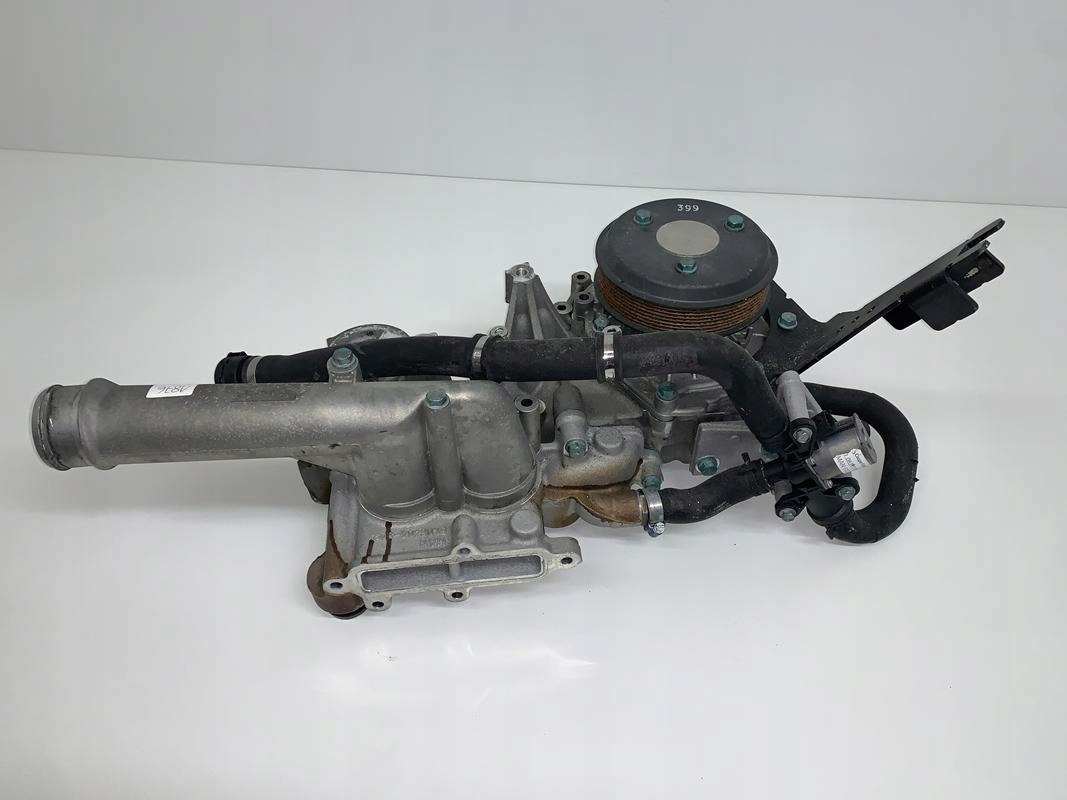 OBUDOWA POMPY WODY MAN TGX TGS EURO 6 D2676 - Vodní pumpa pro Nákladní auto: obrázek 3 OBUDOWA POMPY WODY MAN TGX TGS EURO 6 D2676 - Vodní pumpa pro Nákladní auto: obrázek 3