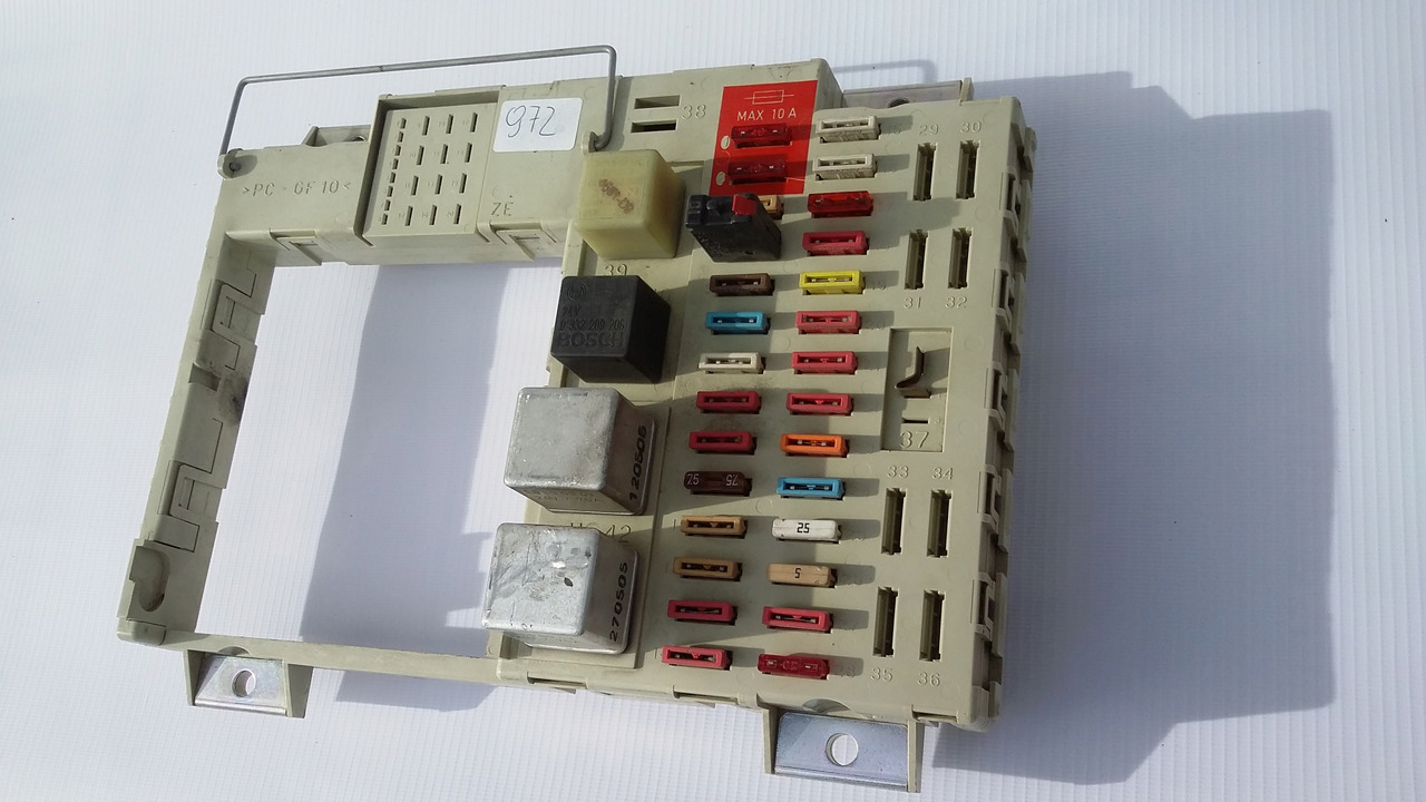PŁYTA BEZPIECZNIKÓW BEZPIECZNIKI MAN TGX TGS TGA - Pojistka pro Nákladní auto: obrázek 1 PŁYTA BEZPIECZNIKÓW BEZPIECZNIKI MAN TGX TGS TGA - Pojistka pro Nákladní auto: obrázek 1