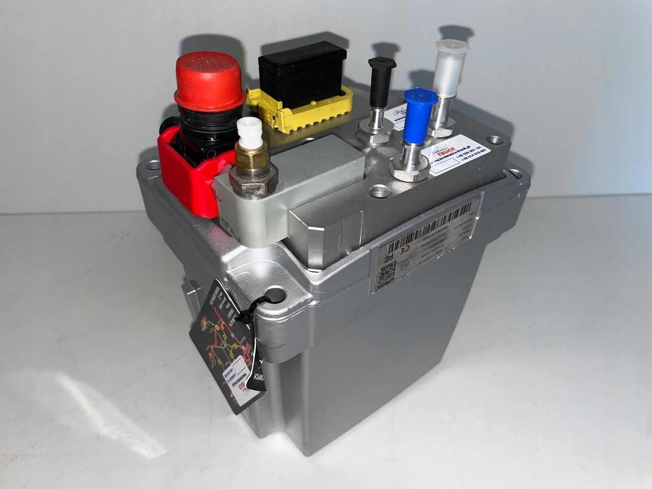 POMPA ADBLUE AD BLUE EMITEC MAN TGX TGS 81154036134 - Nádrž na AdBlue pro Nákladní auto: obrázek 3 POMPA ADBLUE AD BLUE EMITEC MAN TGX TGS 81154036134 - Nádrž na AdBlue pro Nákladní auto: obrázek 3