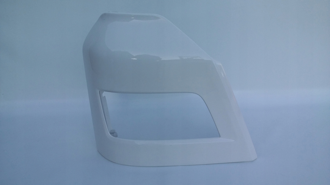 PRAWA OSŁONA REFLEKTORA MAN TGX EURO 6 ZDERZAK - Nárazník pro Nákladní auto: obrázek 1 PRAWA OSŁONA REFLEKTORA MAN TGX EURO 6 ZDERZAK - Nárazník pro Nákladní auto: obrázek 1