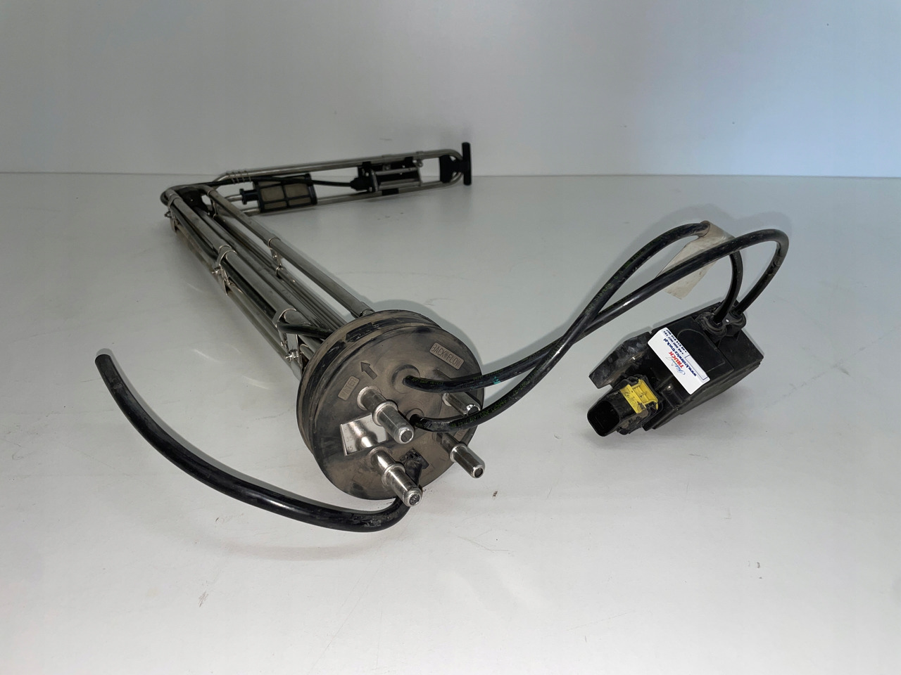 SMOK CZUJNIK ADBLUE AD BLUE MAN TGX TGS EURO 6 81154086040 - Nádrž na AdBlue pro Nákladní auto: obrázek 2 SMOK CZUJNIK ADBLUE AD BLUE MAN TGX TGS EURO 6 81154086040 - Nádrž na AdBlue pro Nákladní auto: obrázek 2