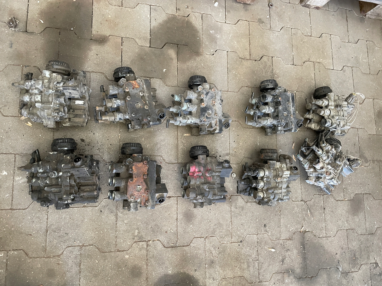 ZAWÓR PODUSZEK ECAS MAN TGA TGX TGS 4729000570 - Vzdušný podvěs pro Nákladní auto: obrázek 4 ZAWÓR PODUSZEK ECAS MAN TGA TGX TGS 4729000570 - Vzdušný podvěs pro Nákladní auto: obrázek 4