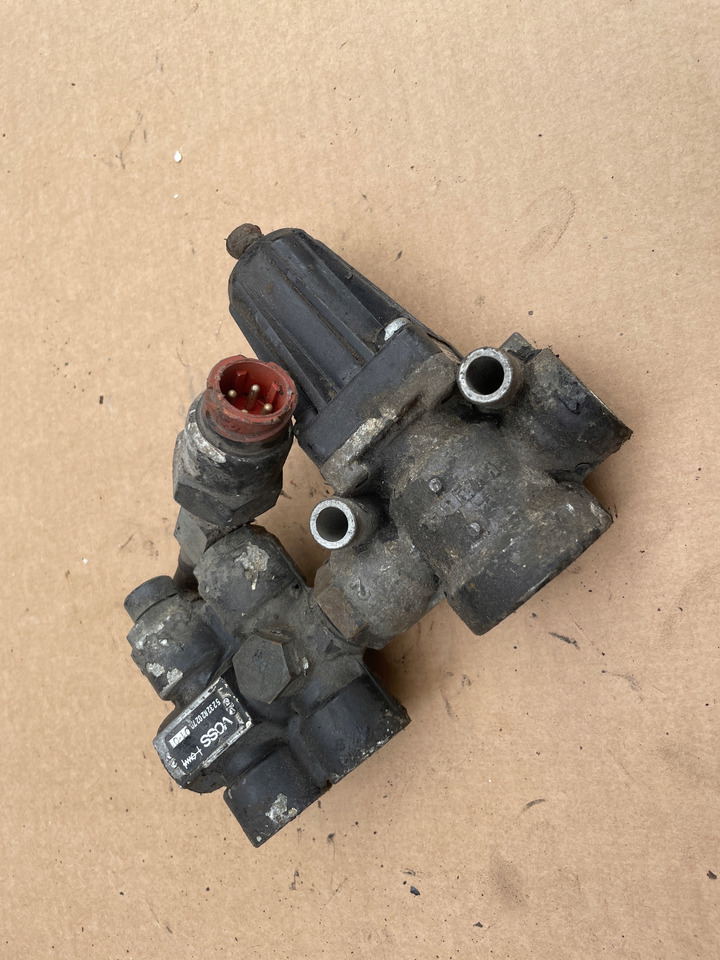 ZAWÓR REDUKCUJNY REDUKTOR CIŚNIENIA MAN TGA TGX TGS 4750103000 - Vzdušný podvěs pro Nákladní auto: obrázek 2 ZAWÓR REDUKCUJNY REDUKTOR CIŚNIENIA MAN TGA TGX TGS 4750103000 - Vzdušný podvěs pro Nákladní auto: obrázek 2