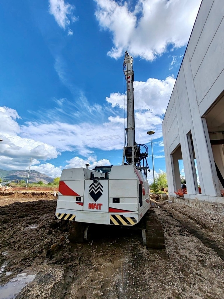 Mait HR45 - Samojízdné beranidlo: obrázek 4 Mait HR45 - Samojízdné beranidlo: obrázek 4