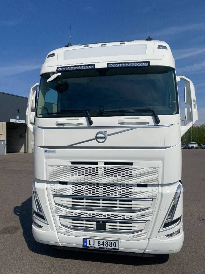 Volvo FH 500 - Tahač: obrázek 2 Volvo FH 500 - Tahač: obrázek 2