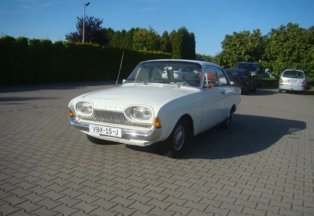 Ford Taunus - Sedan: obrázek 1 Ford Taunus - Sedan: obrázek 1