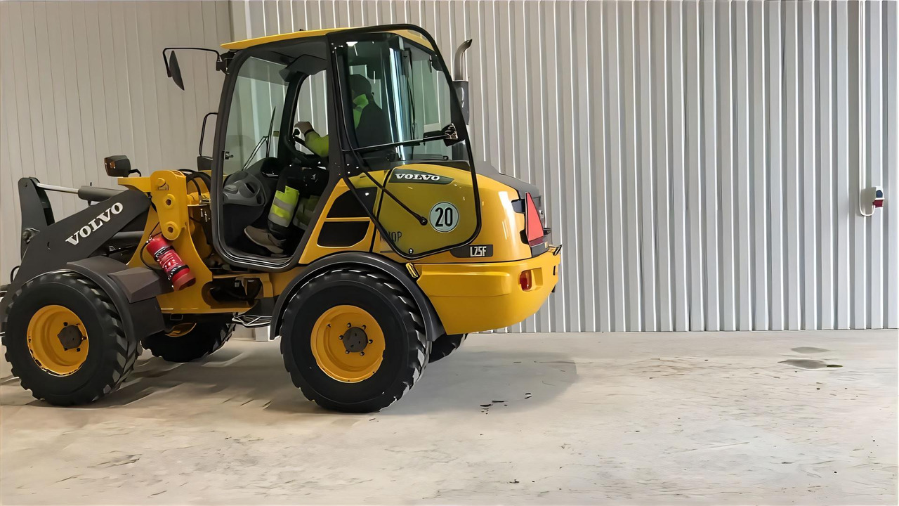 Volvo L 25 - Kolový nakladač: obrázek 5 Volvo L 25 - Kolový nakladač: obrázek 5