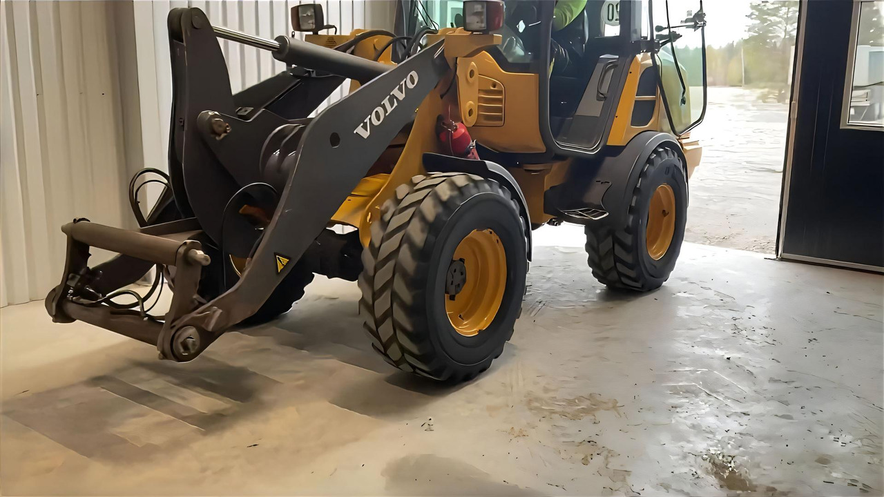 Volvo L 25 - Kolový nakladač: obrázek 4 Volvo L 25 - Kolový nakladač: obrázek 4