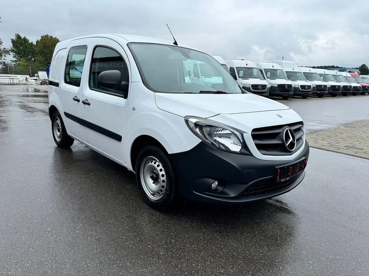 Mercedes-Benz Citan 111 CDI Lang Klima AHK - Furgon: obrázek 2 Mercedes-Benz Citan 111 CDI Lang Klima AHK - Furgon: obrázek 2