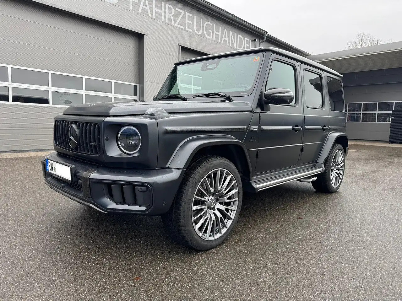 Mercedes-Benz G 63 AMG MOPF / FACELIFT VOLLAUSSTATTUNG - SUV: obrázek 1 Mercedes-Benz G 63 AMG MOPF / FACELIFT VOLLAUSSTATTUNG - SUV: obrázek 1