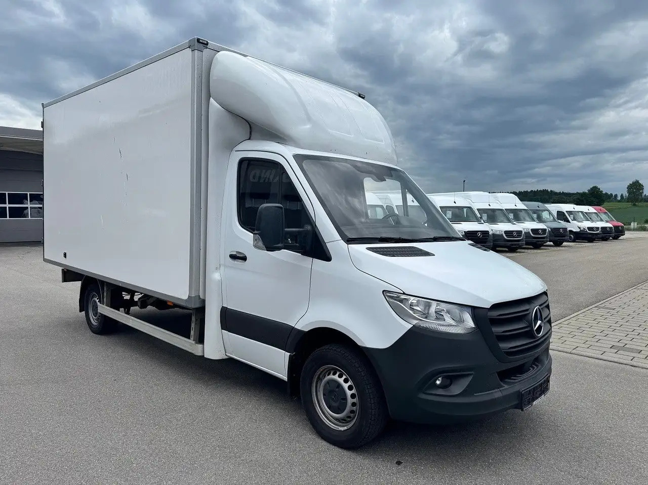 Mercedes-Benz Sprinter 315 CDI Maxi Lang Koffer Klima - Dodávka skřín: obrázek 2 Mercedes-Benz Sprinter 315 CDI Maxi Lang Koffer Klima - Dodávka skřín: obrázek 2