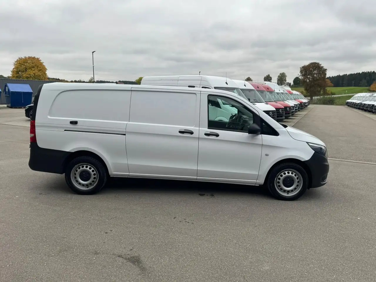 Mercedes-Benz Vito 116 CDI Lang Extralang XXL Klima - Furgon: obrázek 2 Mercedes-Benz Vito 116 CDI Lang Extralang XXL Klima - Furgon: obrázek 2