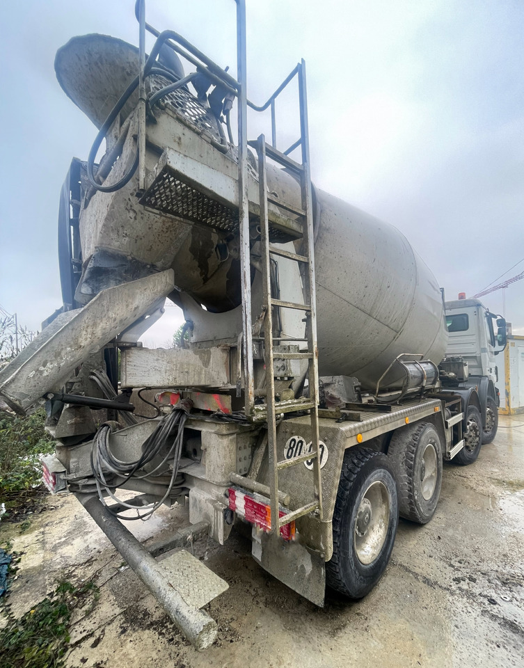 Mercedes Actros 3241 - Autodomíchávač: obrázek 3 Mercedes Actros 3241 - Autodomíchávač: obrázek 3