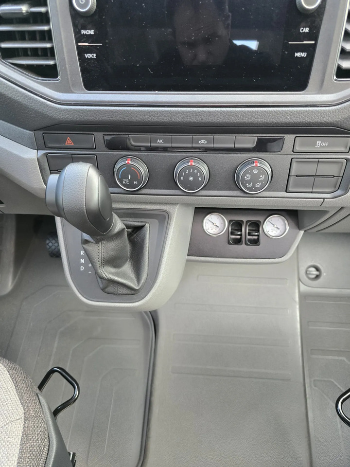 Polointegrovaný obytný vůz Knaus Van TI Plus 650 MEG Platinum Selection: obrázek 9