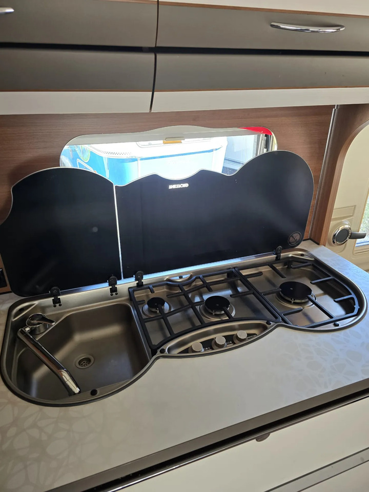 Karavan Wohnwagen LMC Vivo 522 K: obrázek 7