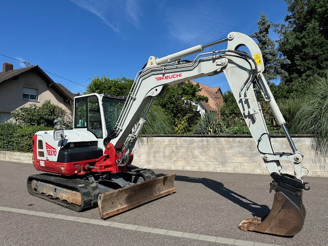TAKEUCHI TB 370 - Mini rýpadlo: obrázek 2 TAKEUCHI TB 370 - Mini rýpadlo: obrázek 2
