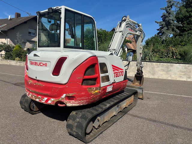 TAKEUCHI TB 370 - Mini rýpadlo: obrázek 4 TAKEUCHI TB 370 - Mini rýpadlo: obrázek 4