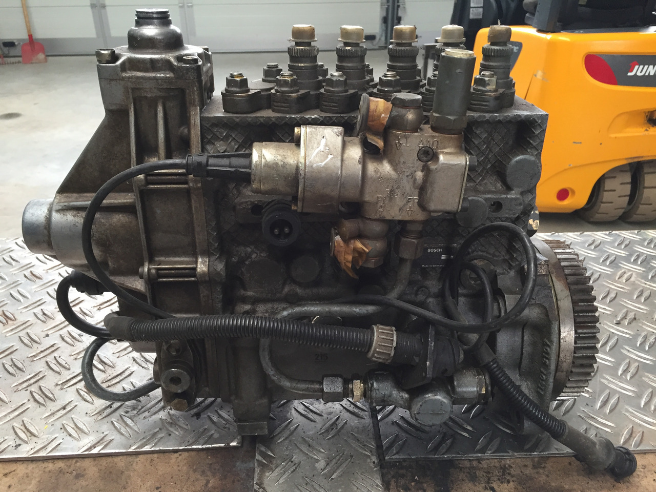 Gebrauchte Einspritzpumpe MAN, Bosch - Nr. : 0402 795 202, MAN 51.11103 - 7405 - Palivové čerpadlo pro Nákladní auto: obrázek 3 Gebrauchte Einspritzpumpe MAN, Bosch - Nr. : 0402 795 202, MAN 51.11103 - 7405 - Palivové čerpadlo pro Nákladní auto: obrázek 3