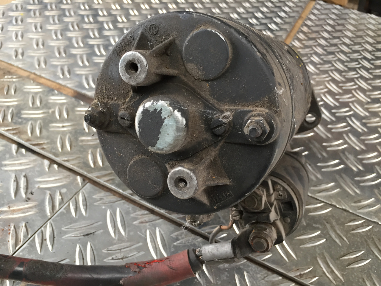 Gebrauchter Anlasser Magirus Deutz, Motor Typ 5 L912, Artikel - Nr. : 0 001 368 001 - Spouštěč pro Nákladní auto: obrázek 3 Gebrauchter Anlasser Magirus Deutz, Motor Typ 5 L912, Artikel - Nr. : 0 001 368 001 - Spouštěč pro Nákladní auto: obrázek 3