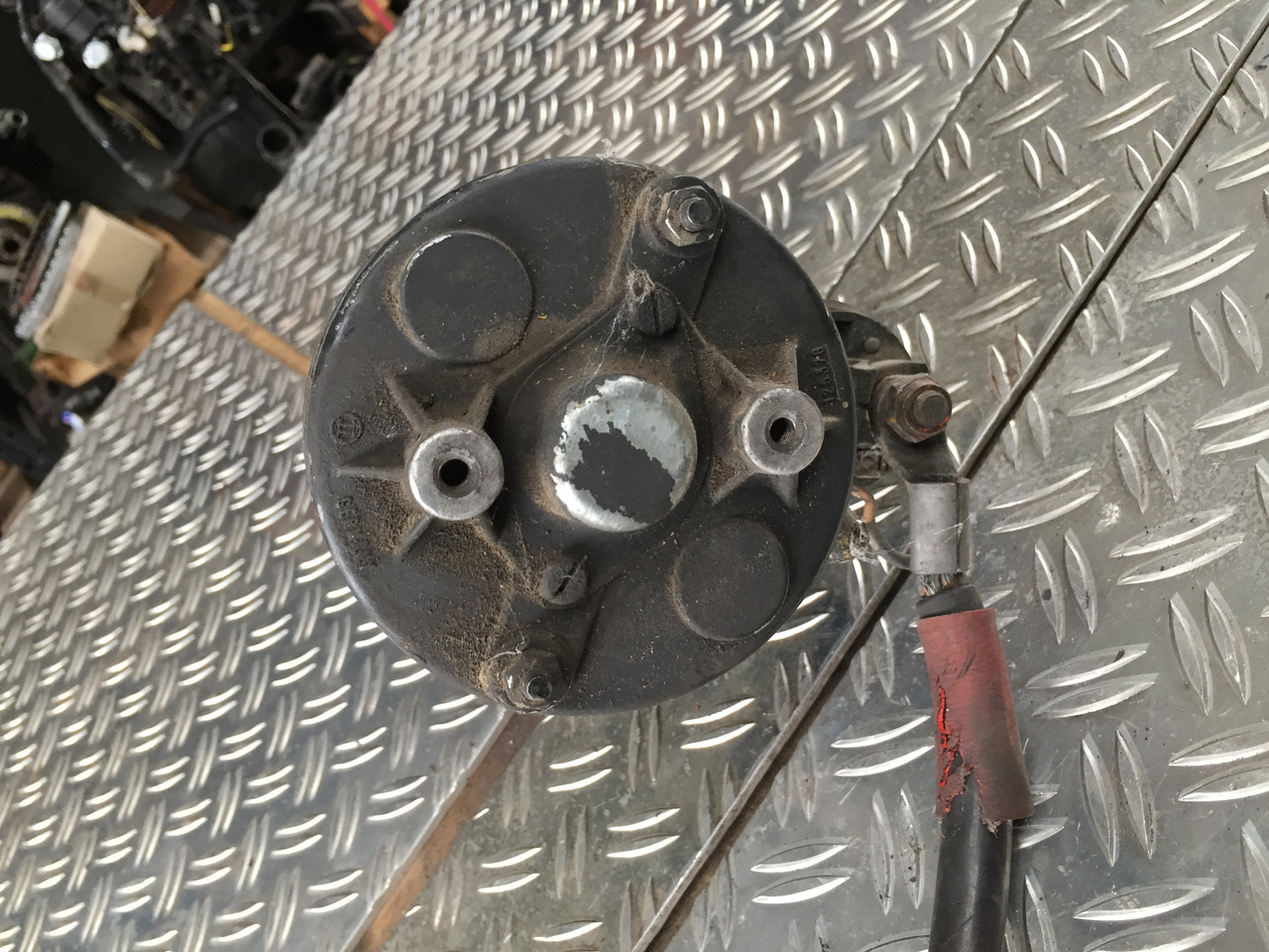 Gebrauchter Anlasser Magirus Deutz, Motor Typ 5 L912, Artikel - Nr. : 0 001 368 001 - Spouštěč pro Nákladní auto: obrázek 4 Gebrauchter Anlasser Magirus Deutz, Motor Typ 5 L912, Artikel - Nr. : 0 001 368 001 - Spouštěč pro Nákladní auto: obrázek 4