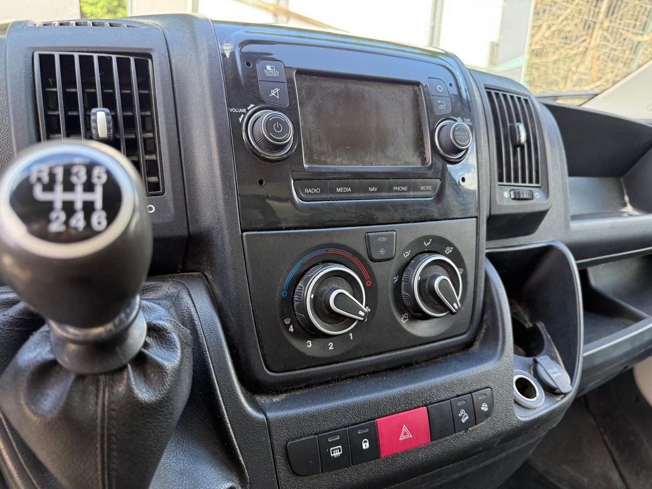 BOXER 2,0 KIPER, 2019 god. - Dodávka sklápěč: obrázek 2 BOXER 2,0 KIPER, 2019 god. - Dodávka sklápěč: obrázek 2