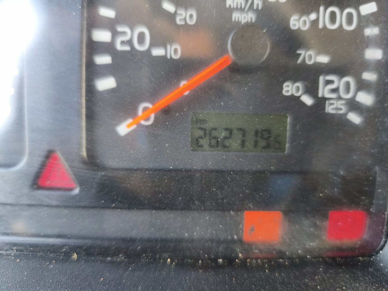 VOLVO FL 12 250, 2004 god. - Nákladní automobil valníkový/ Plošinový: obrázek 5 VOLVO FL 12 250, 2004 god. - Nákladní automobil valníkový/ Plošinový: obrázek 5