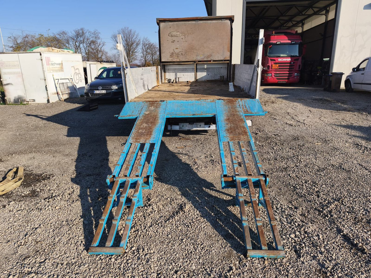 VOLVO FL 12 250, 2004 god. - Přepravník automobilů: obrázek 5 VOLVO FL 12 250, 2004 god. - Přepravník automobilů: obrázek 5