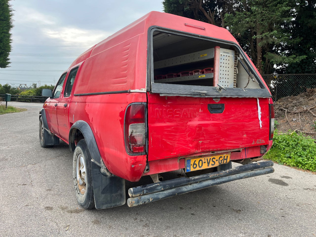 Nissan 4x4 - Pick-up: obrázek 2 Nissan 4x4 - Pick-up: obrázek 2