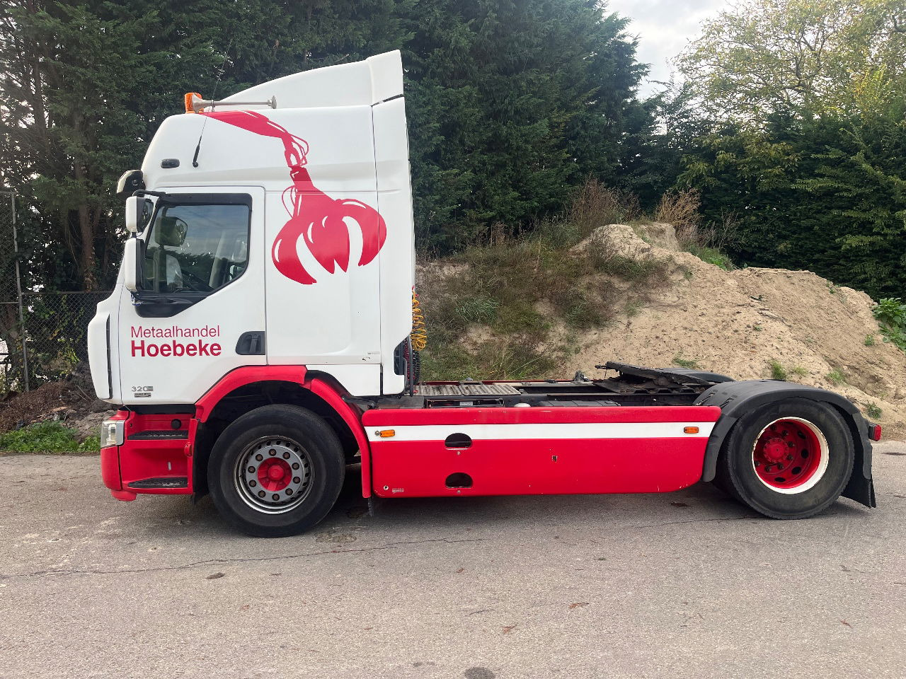 Renault Premium 320 - Tahač: obrázek 2 Renault Premium 320 - Tahač: obrázek 2