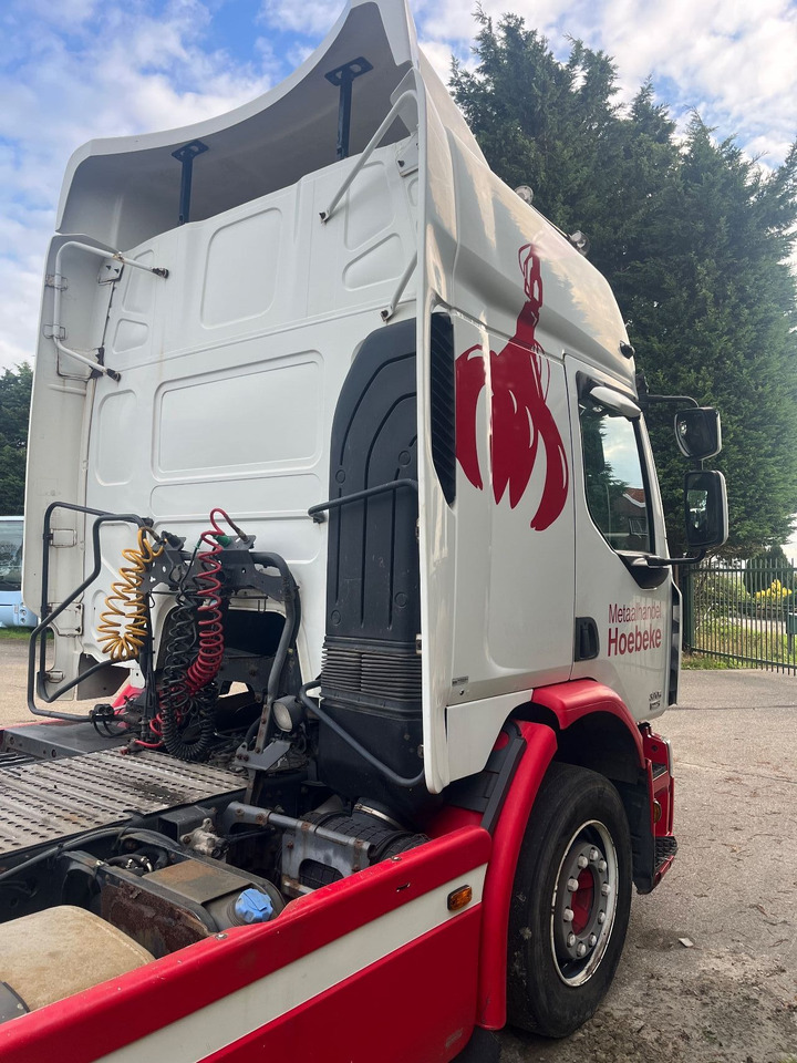 Renault Premium 320 - Tahač: obrázek 4 Renault Premium 320 - Tahač: obrázek 4