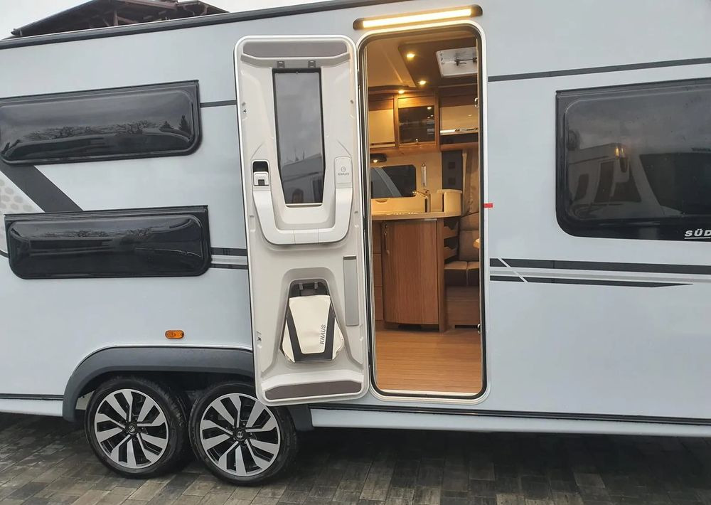 KNAUS Sudwind 650 UDF Scandinavian Selection leasing KNAUS Sudwind 650 UDF Scandinavian Selection: obrázek 12 KNAUS Sudwind 650 UDF Scandinavian Selection leasing KNAUS Sudwind 650 UDF Scandinavian Selection: obrázek 12