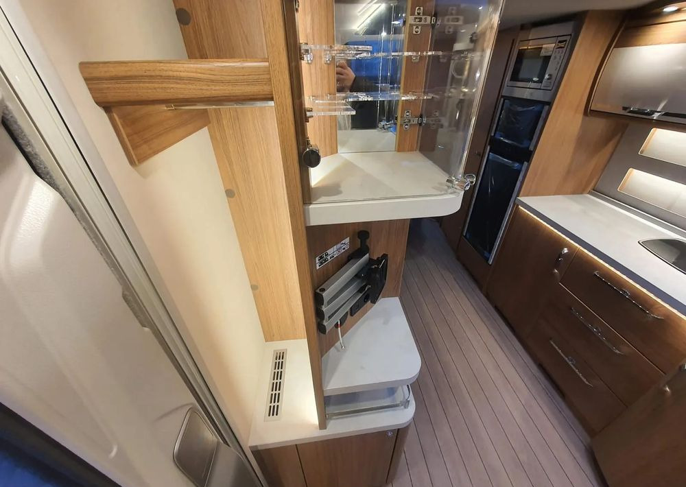 KNAUS Sudwind 650 UDF Scandinavian Selection leasing KNAUS Sudwind 650 UDF Scandinavian Selection: obrázek 19 KNAUS Sudwind 650 UDF Scandinavian Selection leasing KNAUS Sudwind 650 UDF Scandinavian Selection: obrázek 19