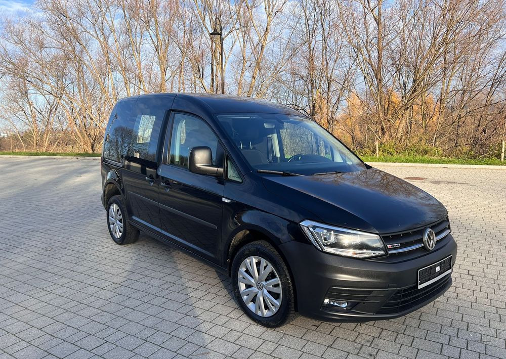 Volkswagen CADDY/2.0/4X4/ SPROWADZONY na/1 WŁ/FV23%/SERWISOWANY/VW/FORD/OPEL/CITROEN - Furgon: obrázek 1 Volkswagen CADDY/2.0/4X4/ SPROWADZONY na/1 WŁ/FV23%/SERWISOWANY/VW/FORD/OPEL/CITROEN - Furgon: obrázek 1