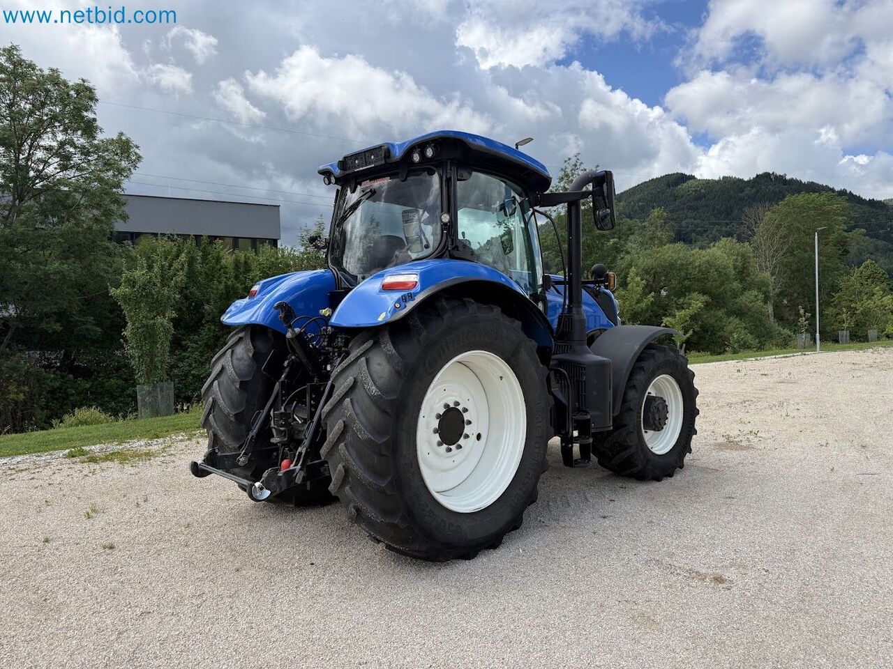 NEW HOLLAND T7.270 Auto Command - Malotraktor: obrázek 4 NEW HOLLAND T7.270 Auto Command - Malotraktor: obrázek 4