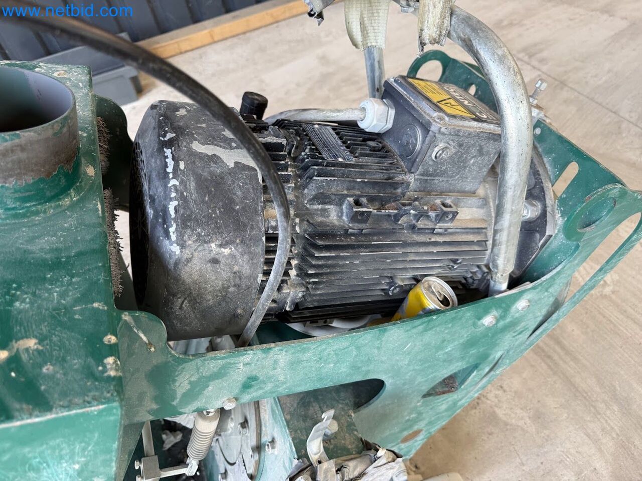 Shot blasting machine CONTEC Modul500 with extraction system CONTEC R2D2 - Průmyslová technika: obrázek 5 Shot blasting machine CONTEC Modul500 with extraction system CONTEC R2D2 - Průmyslová technika: obrázek 5