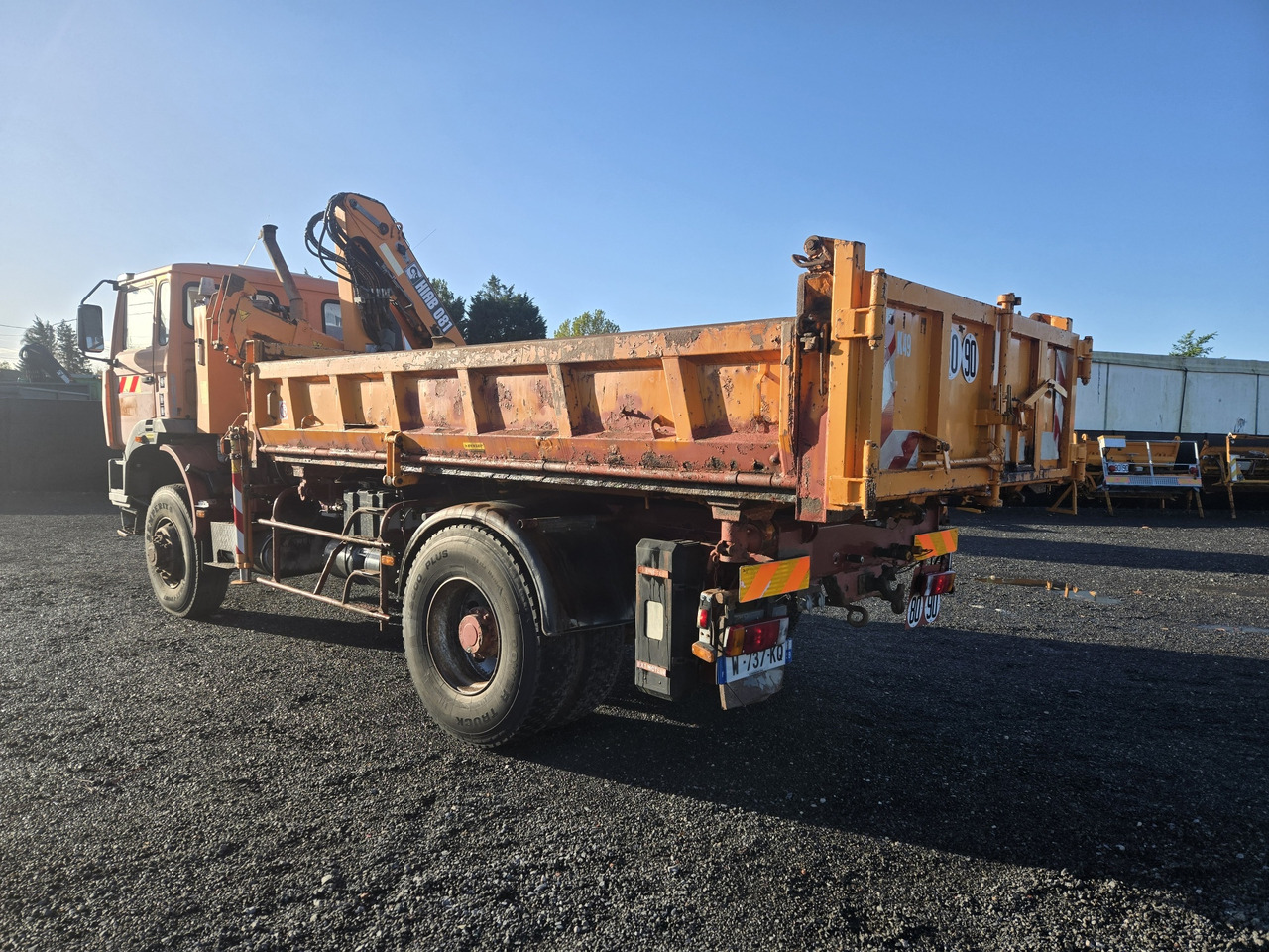 Renault G300 / 4x4 - Sklápěč, Auto s hydraulickou rukou: obrázek 5 Renault G300 / 4x4 - Sklápěč, Auto s hydraulickou rukou: obrázek 5