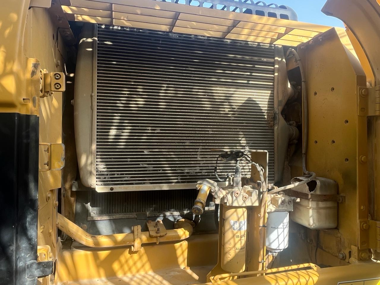 CATERPILLAR 325DL - Pásové rýpadlo: obrázek 5 CATERPILLAR 325DL - Pásové rýpadlo: obrázek 5