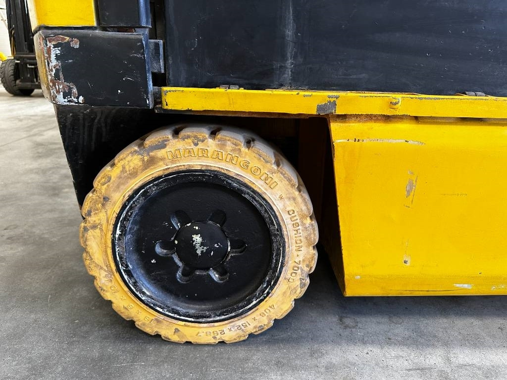 Yale ERC060 - Elektrický vysokozdvižný vozík: obrázek 4 Yale ERC060 - Elektrický vysokozdvižný vozík: obrázek 4