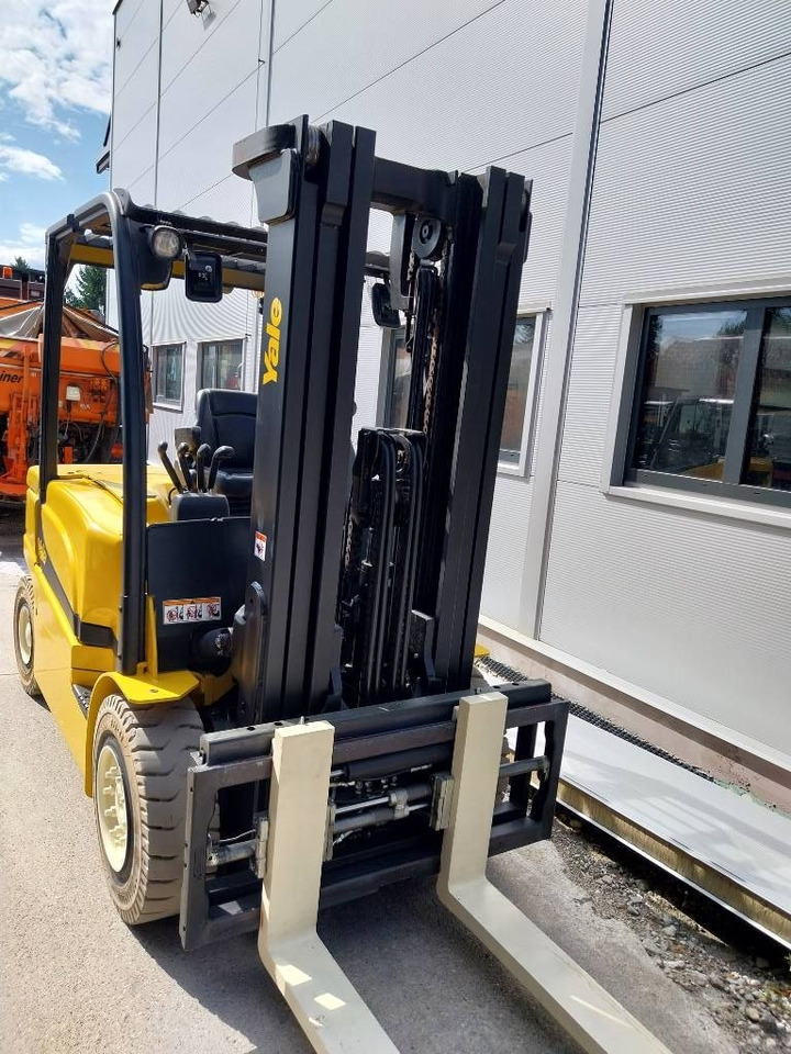 Yale ERP40VM - Elektrický vysokozdvižný vozík: obrázek 3 Yale ERP40VM - Elektrický vysokozdvižný vozík: obrázek 3
