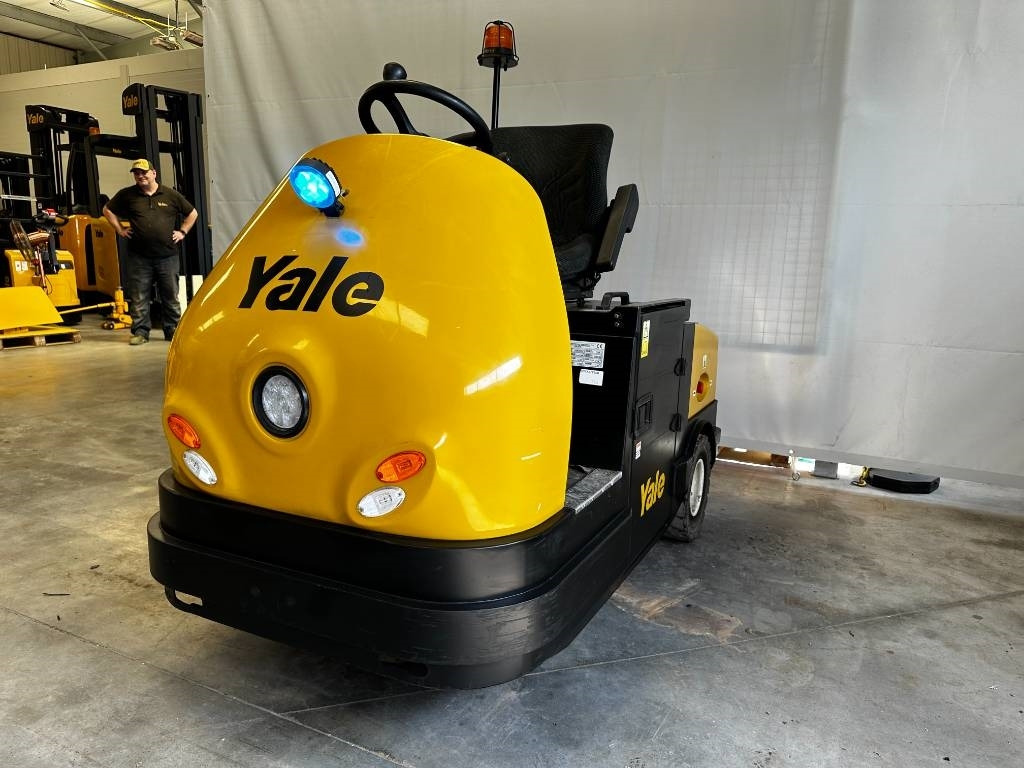 Yale MT70 - Elektrický tahač: obrázek 4 Yale MT70 - Elektrický tahač: obrázek 4