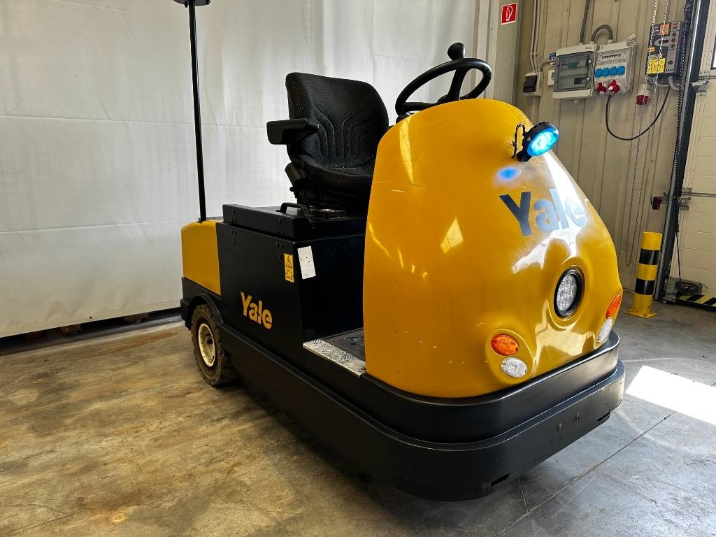 Yale MT70 - Elektrický tahač: obrázek 1 Yale MT70 - Elektrický tahač: obrázek 1