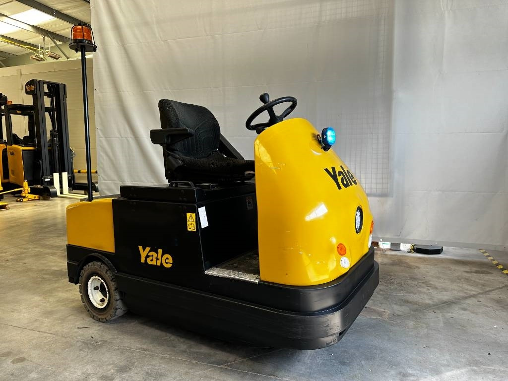 Yale MT70 - Elektrický tahač: obrázek 3 Yale MT70 - Elektrický tahač: obrázek 3