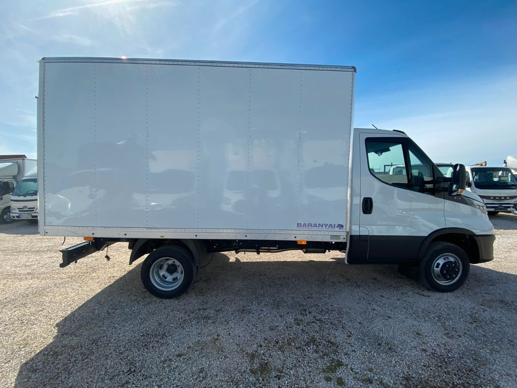Iveco Daily Koffer mit LBW SOFORT Euro6E Iveco Daily Koffer mit LBW SOFORT Euro6E - Dodávka skřín: obrázek 2 Iveco Daily Koffer mit LBW SOFORT Euro6E Iveco Daily Koffer mit LBW SOFORT Euro6E - Dodávka skřín: obrázek 2