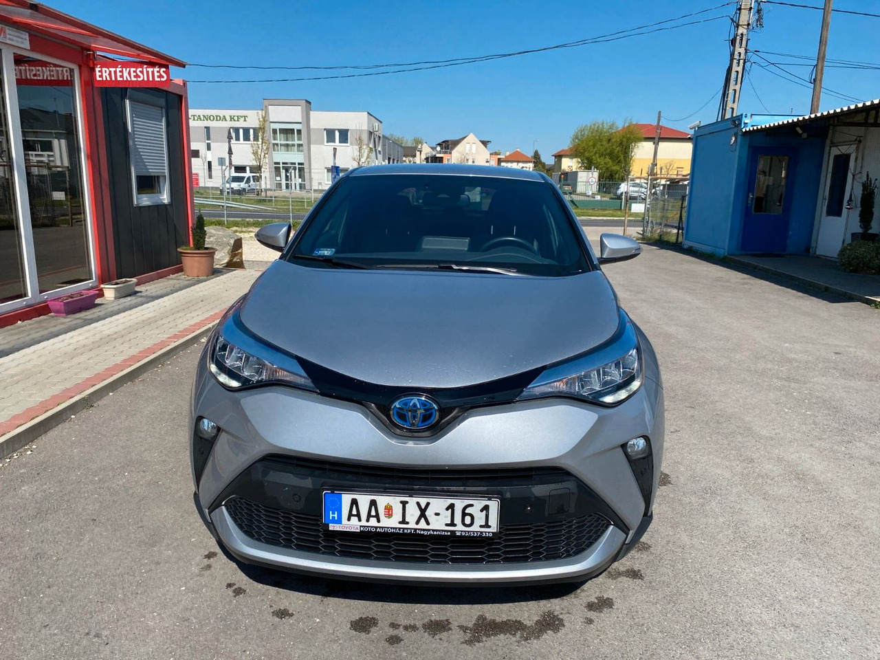 Toyota C-HR 1.8-l-VVTi Hybrid Flow - SUV: obrázek 1 Toyota C-HR 1.8-l-VVTi Hybrid Flow - SUV: obrázek 1