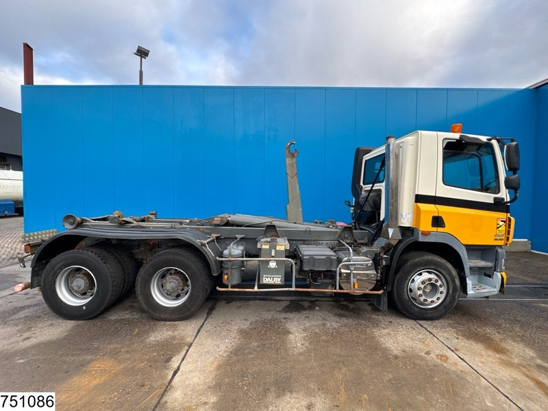 DAF CF 85 360 6x4, EURO 4, Dalby, Leaf suspension leasing DAF CF 85 360 6x4, EURO 4, Dalby, Leaf suspension: obrázek 14 DAF CF 85 360 6x4, EURO 4, Dalby, Leaf suspension leasing DAF CF 85 360 6x4, EURO 4, Dalby, Leaf suspension: obrázek 14