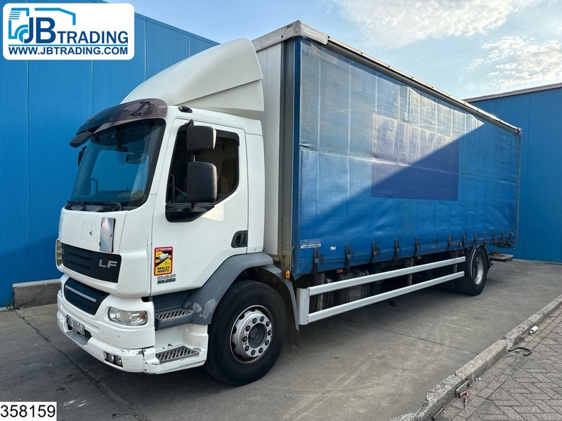 DAF LF55 250 EURO 5, Manual, Dhollandia - Skříňový nákladní auto: obrázek 1 DAF LF55 250 EURO 5, Manual, Dhollandia - Skříňový nákladní auto: obrázek 1